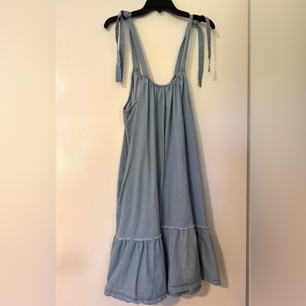 Light Blue Sleeveless Dress